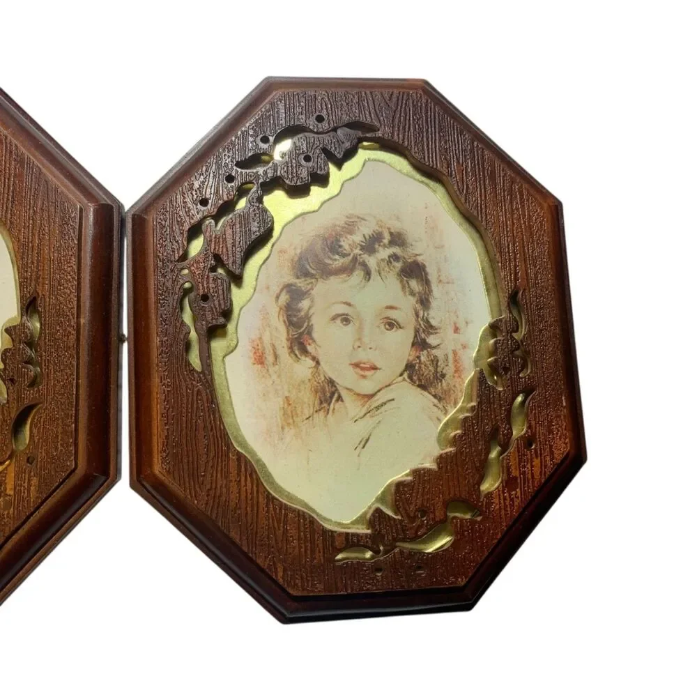 Vintage Old Time Set of 2 Faux Wood Picture Frames Mid Century Gold Trim Ornate